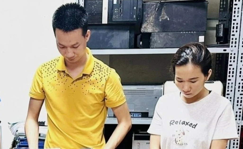 Phá đường dây bán nước hoa giả thương hiệu nổi tiếng, thu lợi hàng trăm tỷ đồng