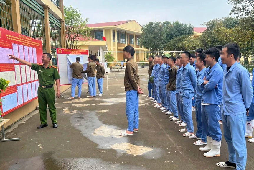 Lá phiếu cử tri – 'liều thuốc tinh thần' khơi dậy ý chí cho hàng trăm học viên cai nghiện ở Thanh Hóa