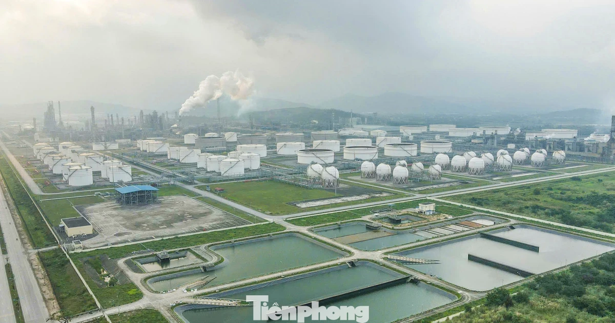 Cận cảnh nhà máy lọc hóa dầu lớn nhất nước