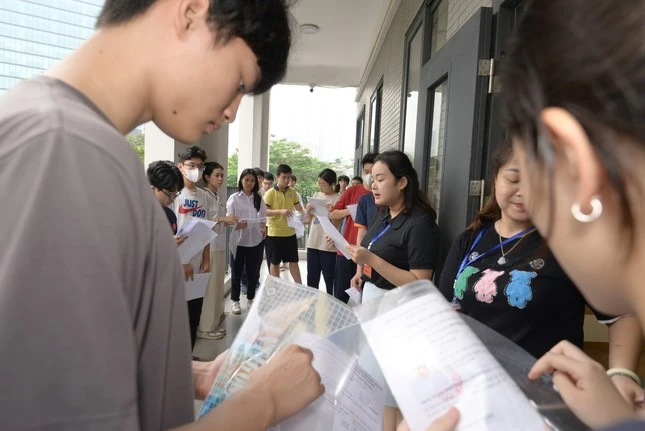 Hôm nay, hơn 106.000 thí sinh Hà Nội thi vào lớp 10 | Báo điện tử Tiền Phong