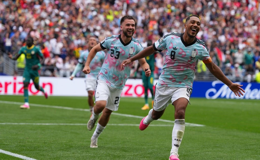 Tielemans ghi bàn từ chấm 11m, tuyển Bỉ hoàn thành cú ngược dòng kỳ vỹ trước Senegal