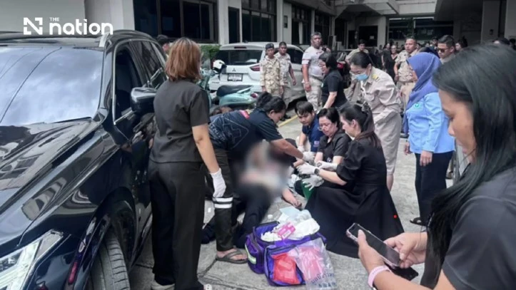 Thái Lan chưa hết ám ảnh vụ thảm sát trường học, cựu nghị sĩ lại nổ súng vào quan chức