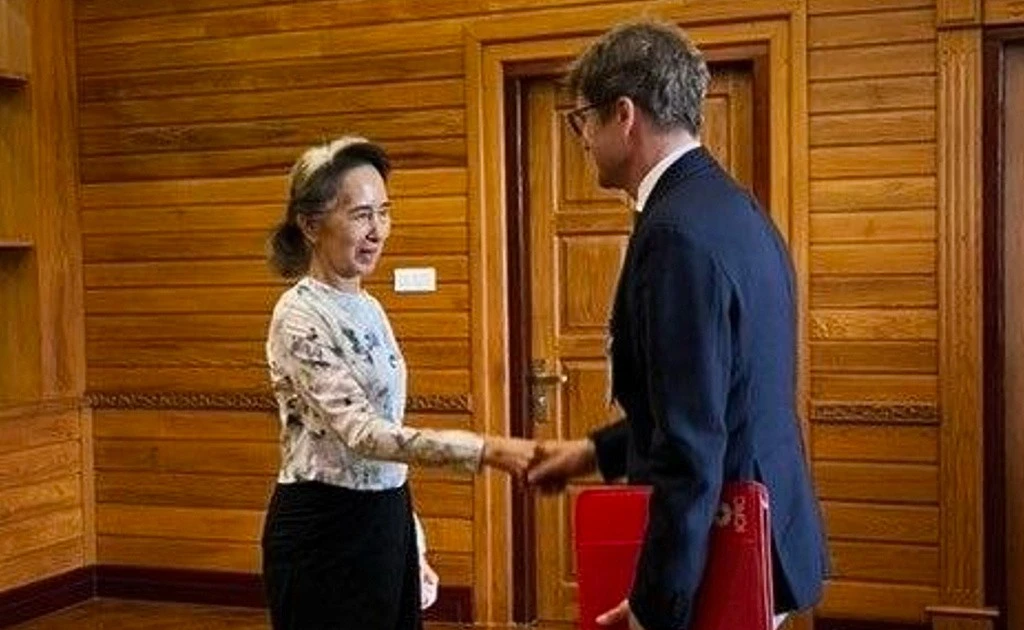 Myanmar công bố hình ảnh hiếm hoi về bà Aung San Suu Kyi