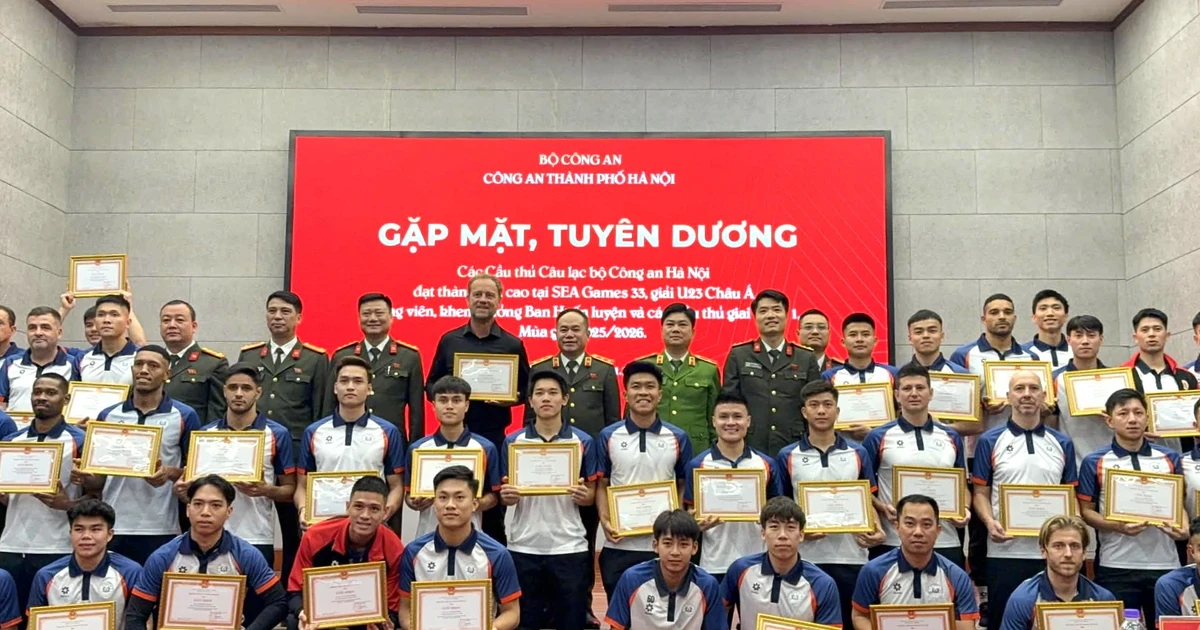 HLV Mano Polking tuyên bố đầy mạnh mẽ trước khi bước vào giai đoạn hai của mùa giải