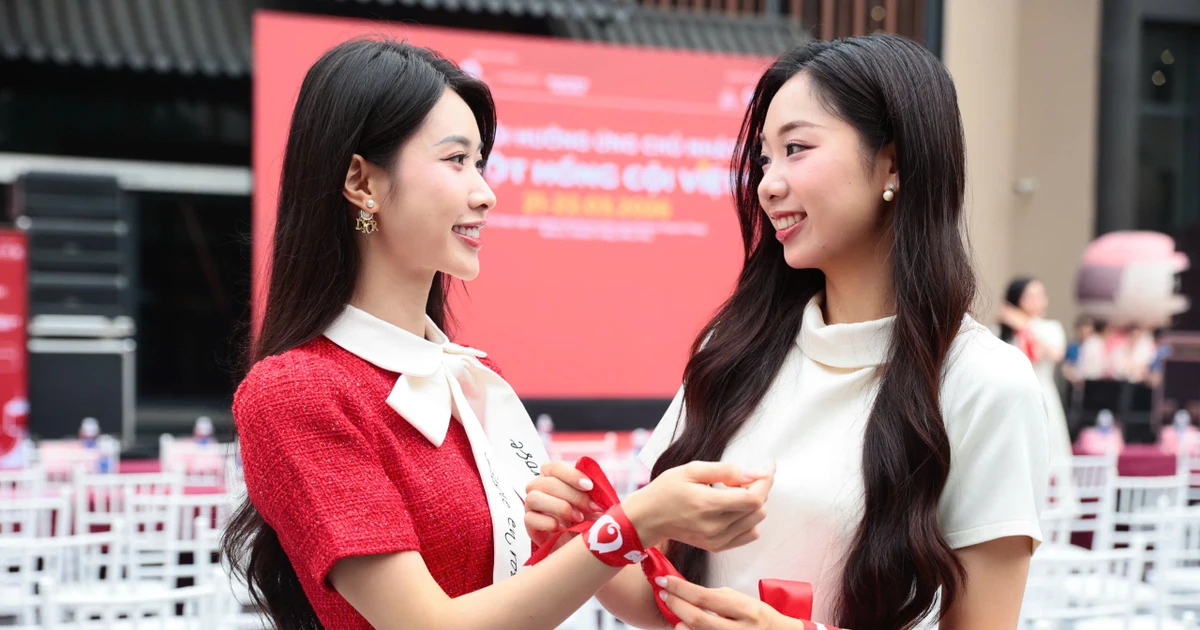 Dàn Á hậu, người đẹp thổi bùng ngọn lửa thiện nguyện tại chương trình ‘Giọt hồng Cội Việt’