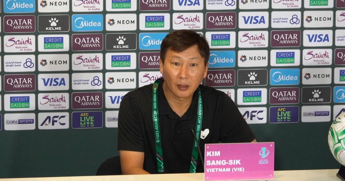 HLV Kim Sang-sik: 'U23 Việt Nam đang rất tự tin, và mọi đối thủ đều phải dè chừng chúng tôi'