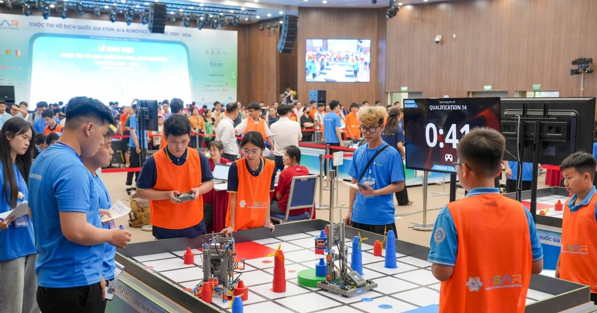 VSAR 2026: Học sinh thời nay không chỉ học công nghệ mà còn tự tay tạo ra công nghệ