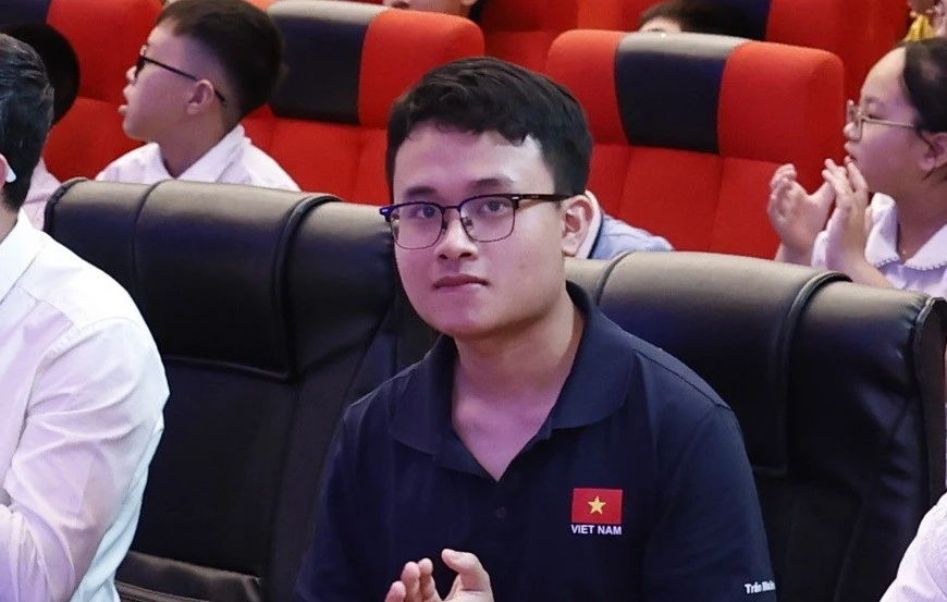 Gương mặt trẻ Việt Nam triển vọng Trần Minh Hoàng nhắn nhủ đặc biệt tới thí sinh AIMO