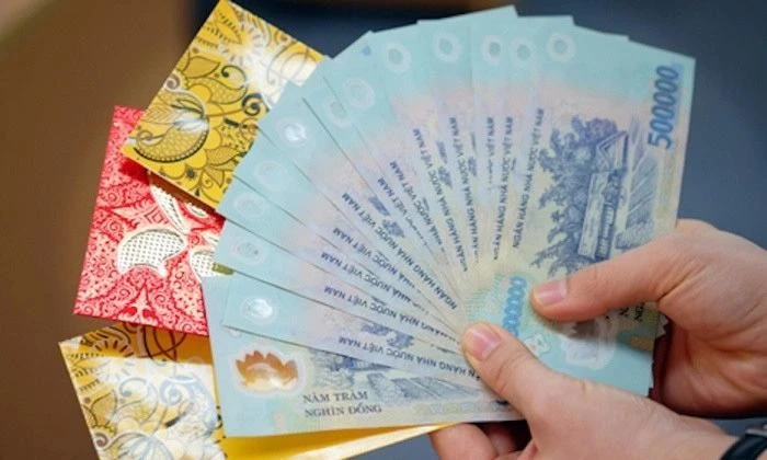 Có trường hợp nào "cha mẹ giữ hộ tiền lì xì nhưng không trả nên bị phạt" chưa?