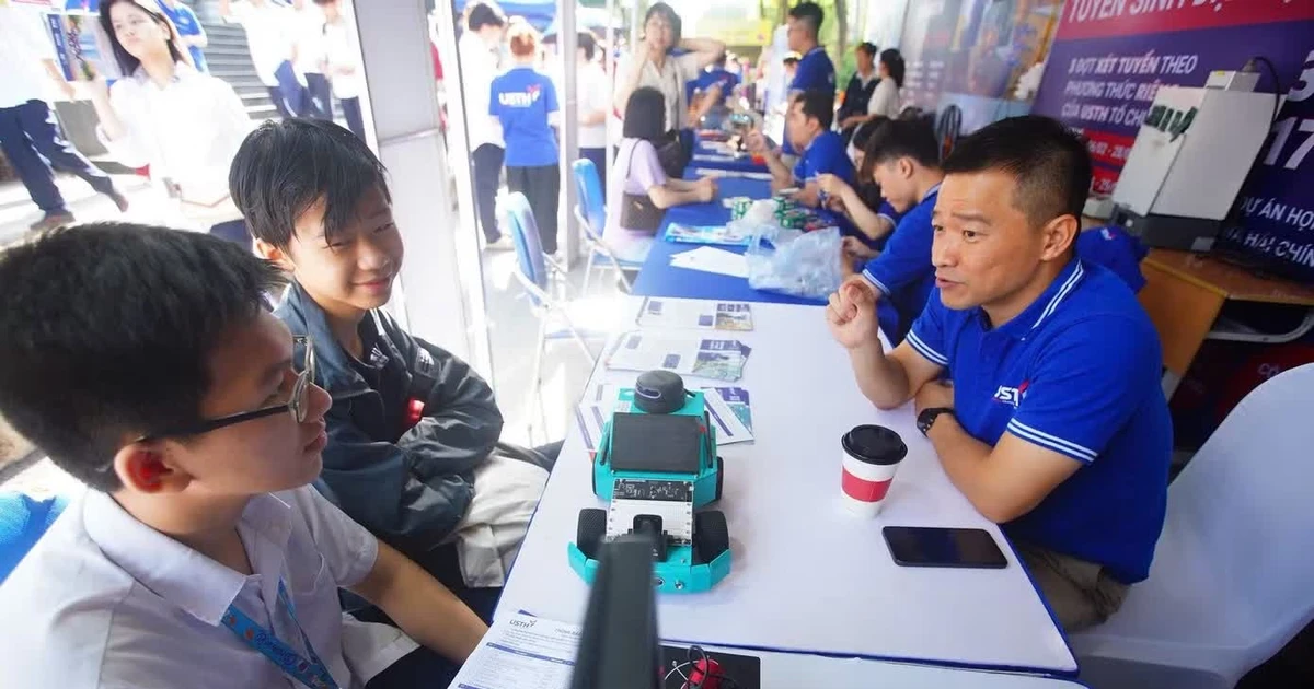 Cuối tuần này, “săn” ngành hot tại Ngày hội tuyển sinh khối Khoa học và công nghệ