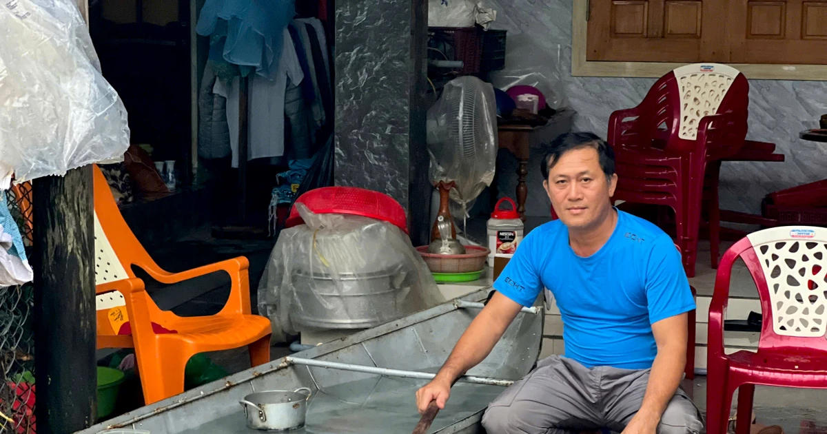 Chuyện 'người hùng' cứu cả chục người ở Hoà Thịnh bằng chiếc ghe nhỏ