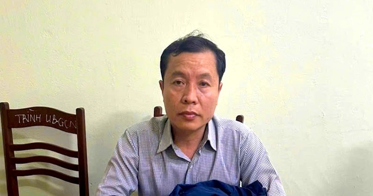 Tạm giữ hình sự đối tượng tống tiền lãnh đạo Văn phòng đăng ký đất đai