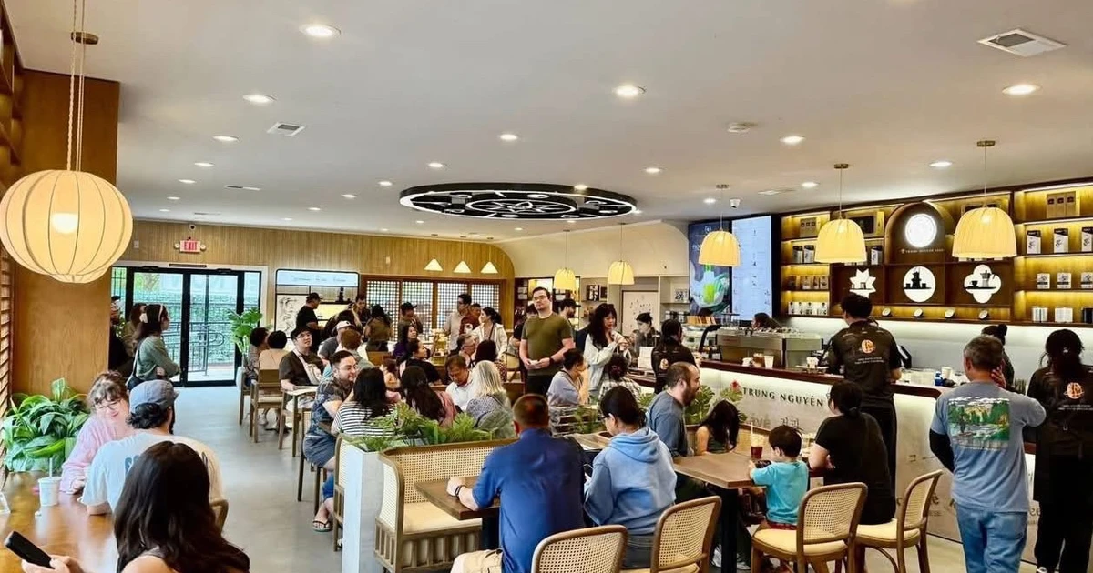 Hệ thống quán Trung Nguyên Legend liên tục phát triển, khẳng định vị thế hàng đầu