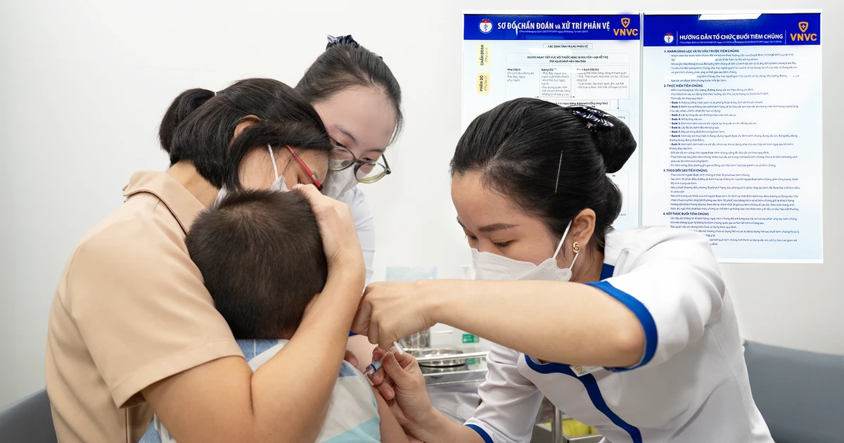 Trẻ em Việt Nam được tiêm sớm vắc xin não mô cầu từ 6 tuần tuổi tại VNVC