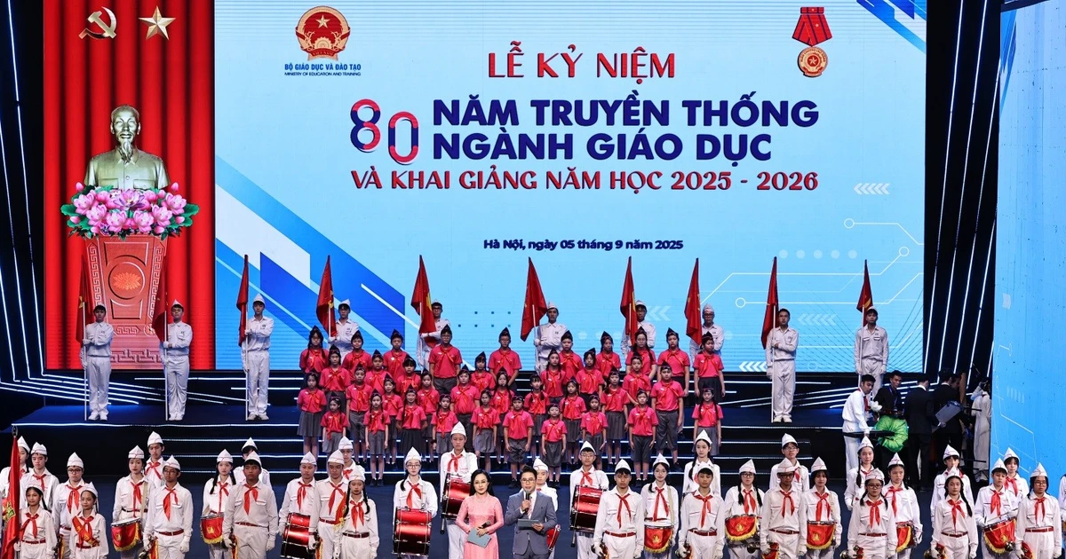 Lễ kỷ niệm 80 năm truyền thống ngành Giáo dục và khai giảng năm học 2025 - 2026