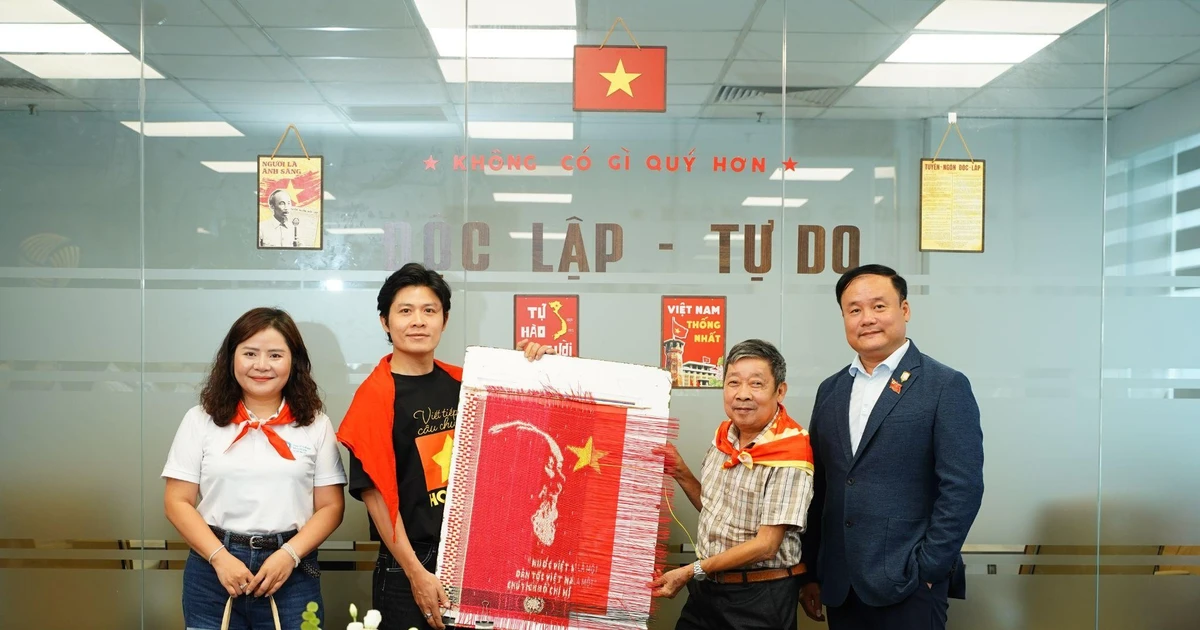 Aristino lan tỏa tinh thần dân tộc qua thời trang và hoạt động cộng đồng