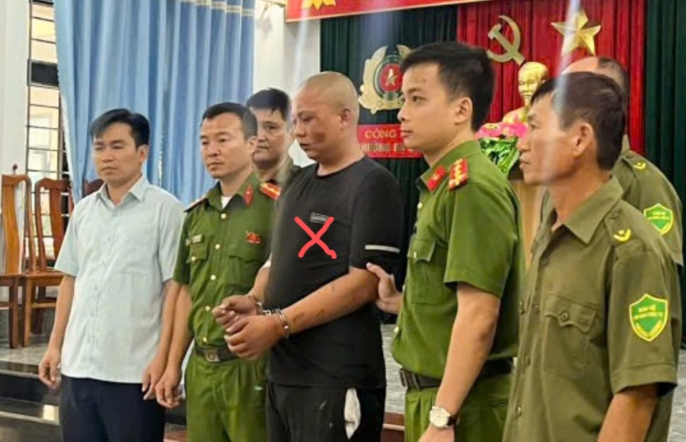 Bắt khẩn cấp đối tượng xông vào trụ sở công an chém một cán bộ trọng thương