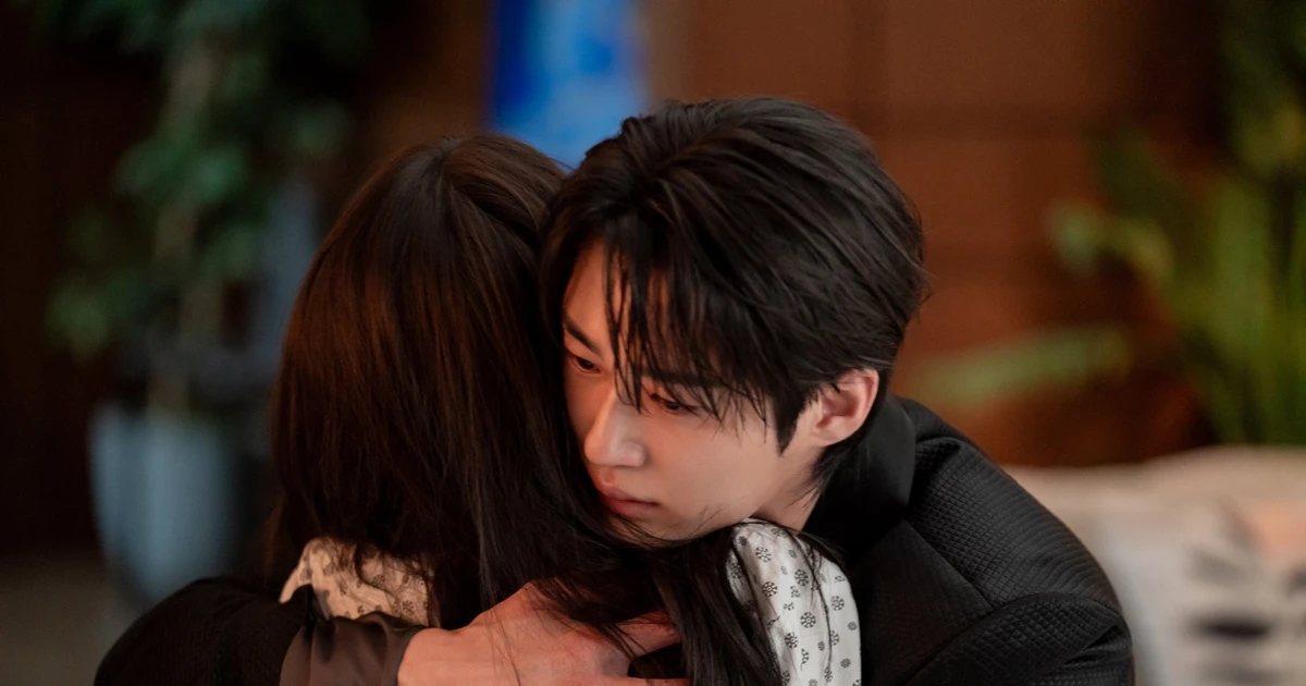 Perfect Crown: Byeon Woo Seok diễn mắt được khen nhưng bớt hay vì nhà đài làm gì?