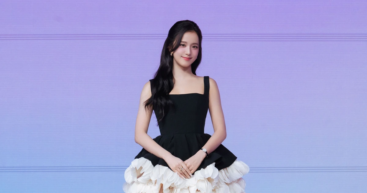 Lí do Jisoo ẵm giải tại Liên hoan phim Cannes 2026, chủ nhân trước là ai?