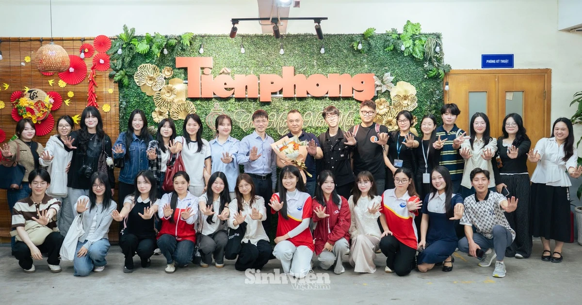 Giao lưu với nhà báo Lưu Minh Vũ, hội "tân binh" được tiếp động lực, mở khóa kỹ năng