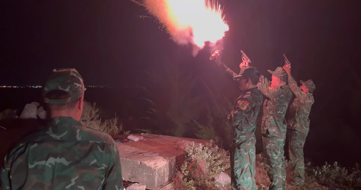 Toàn bộ tàu thuyền của ngư dân Huế vào bờ an toàn; Đà Nẵng cấm biển, khẩn cấp ứng phó bão và mưa lũ