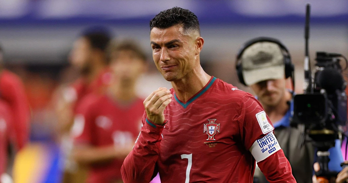 Hết rồi, Cristiano Ronaldo!