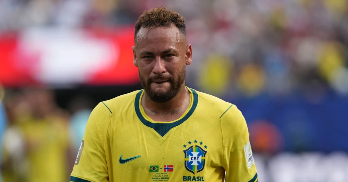 Neymar giã từ tuyển Brazil