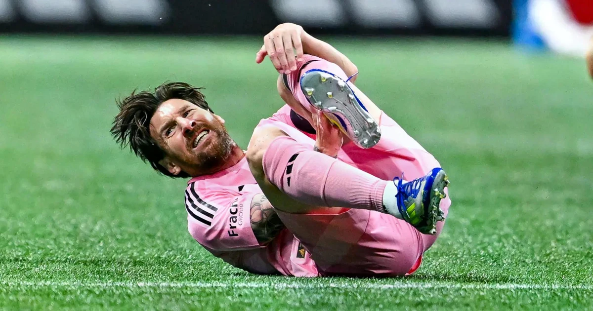 Lionel Messi và loạt tuyển thủ Argentina phải tập riêng trước World Cup 2026