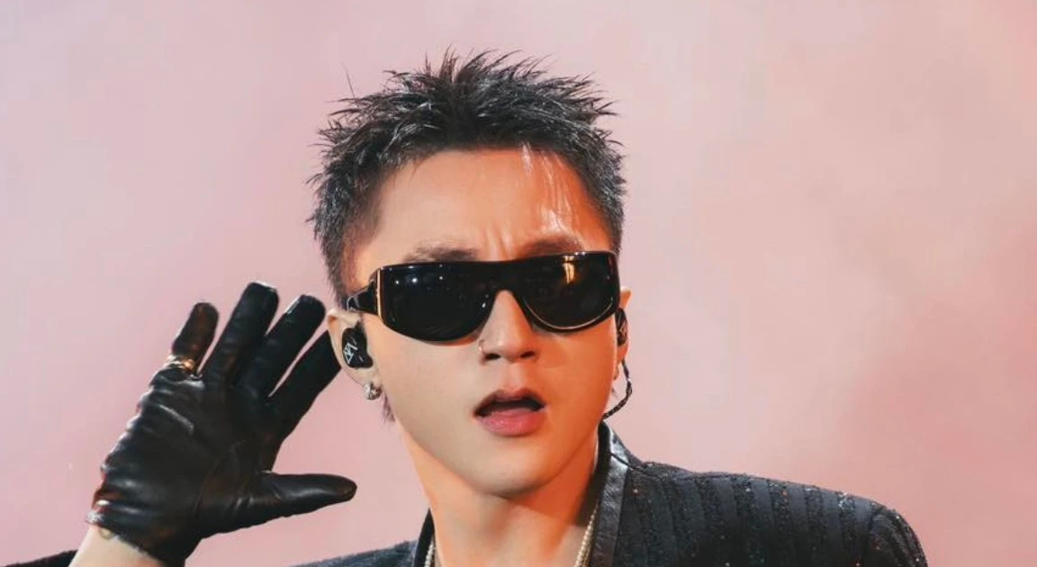 Sơn Tùng M-TP toan tính điều gì?