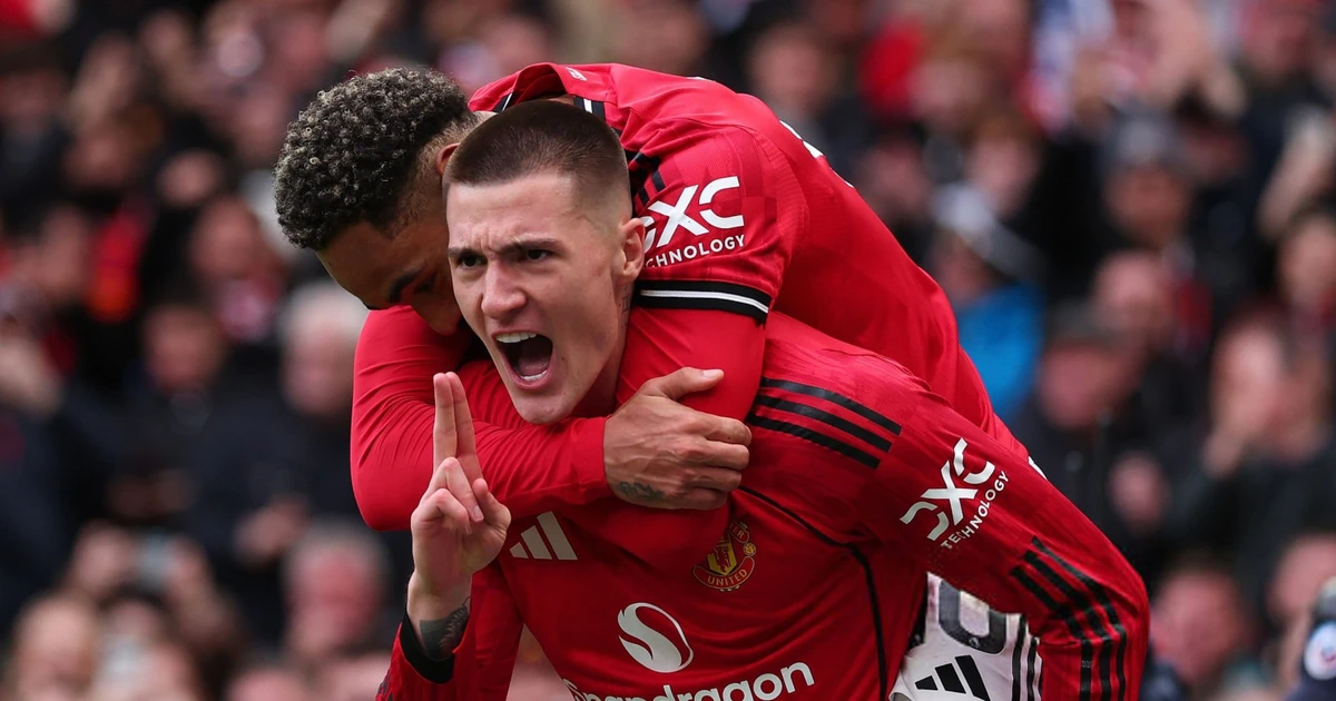 Man Utd đã mở toang cánh cửa dự Champions League