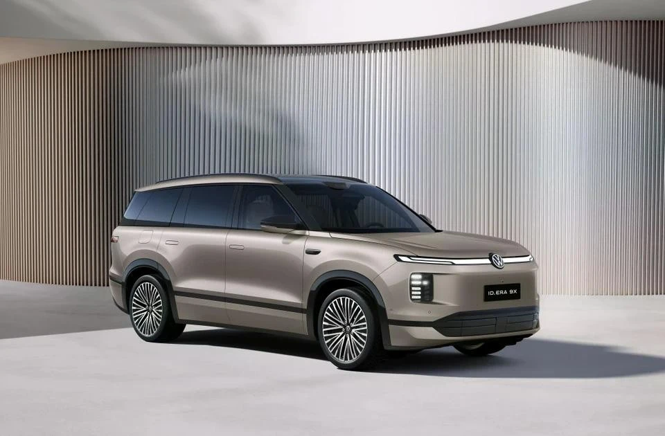 Volkswagen ID. Era 9X nhận cọc tại Việt Nam - EV gắn động cơ xăng