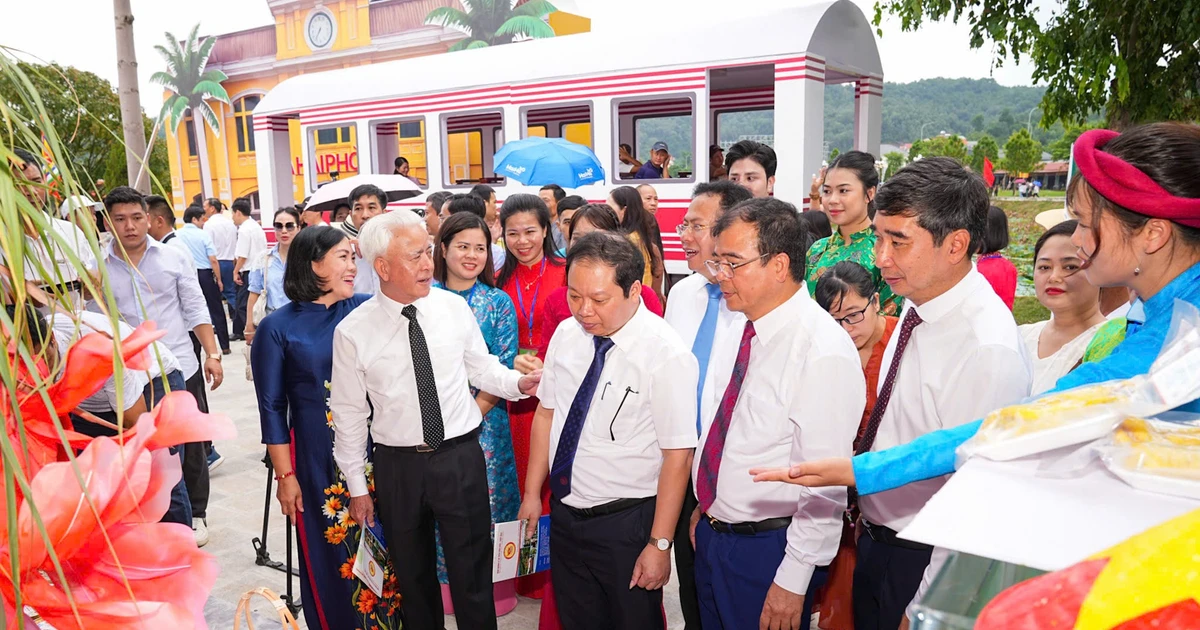 Hải Phòng giới thiệu 3 tour trải nghiệm Di sản văn hóa Côn Sơn - Kiếp Bạc