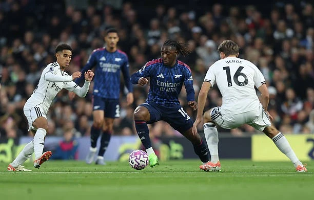 Trực tiếp Arsenal vs Fulham, 23h30 ngày 2/5: Bản lĩnh của kẻ dẫn đầu