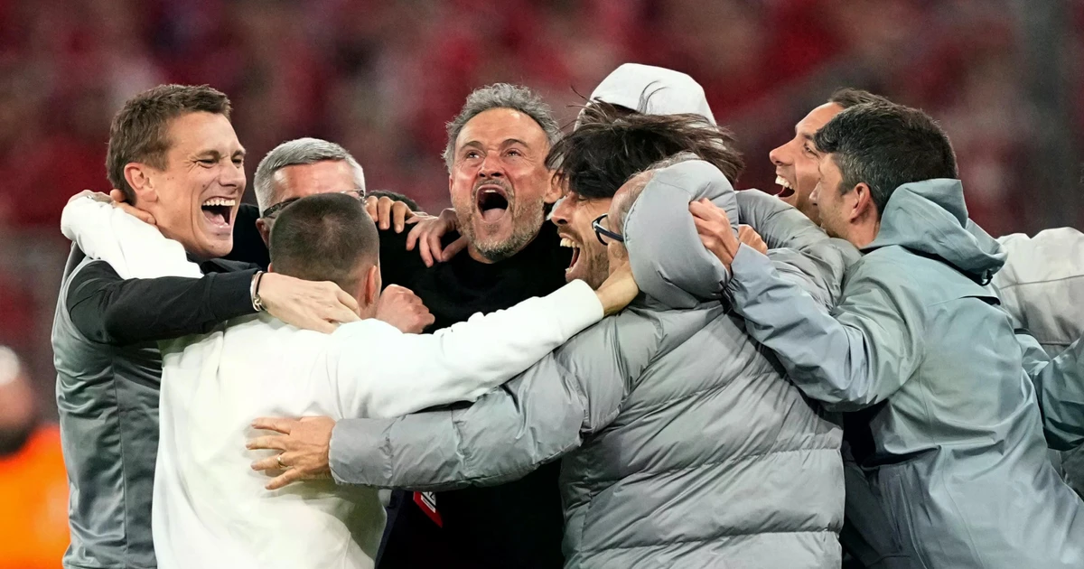 PSG: Từ 'dải ngân hà thất bại' đến cỗ máy hủy diệt châu Âu