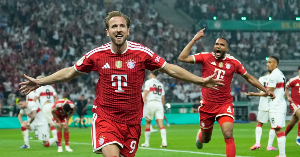 Harry Kane lập hat-trick, Bayern Munich vô địch Cup Quốc gia Đức