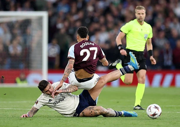 Trực tiếp bán kết Aston Villa vs Nottingham Forest 1-0 (H1): Vào!!! Aston Villa ghi bàn