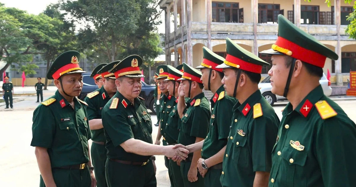 Đại tướng Nguyễn Trọng Nghĩa thăm và kiểm tra các đơn vị trên địa bàn Đà Nẵng