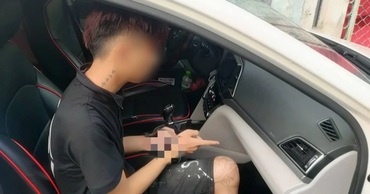 Mật phục, tóm gọn 2 đối tượng cạy cửa ô tô đậu trước nhà dân