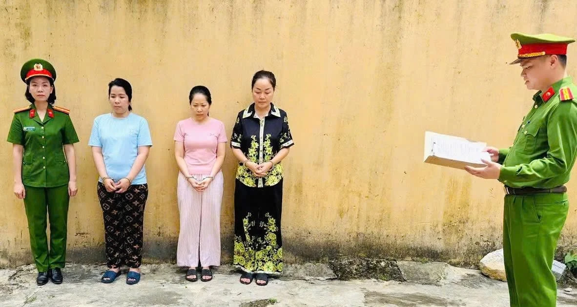 Vụ buôn lậu kim cương xuyên quốc gia: Khởi tố chủ tiệm vàng Kim Lý và 'bà trùm vương miện'