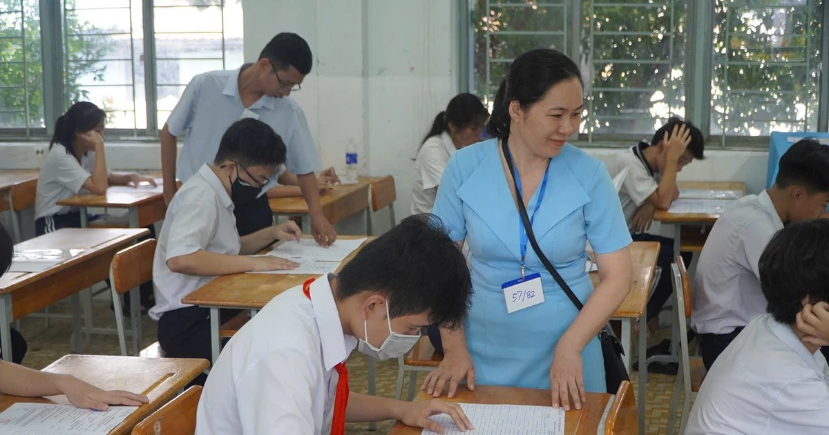 Thí sinh thi lớp 10 tăng mạnh, cuộc đua vào trường công ở TPHCM nóng lên