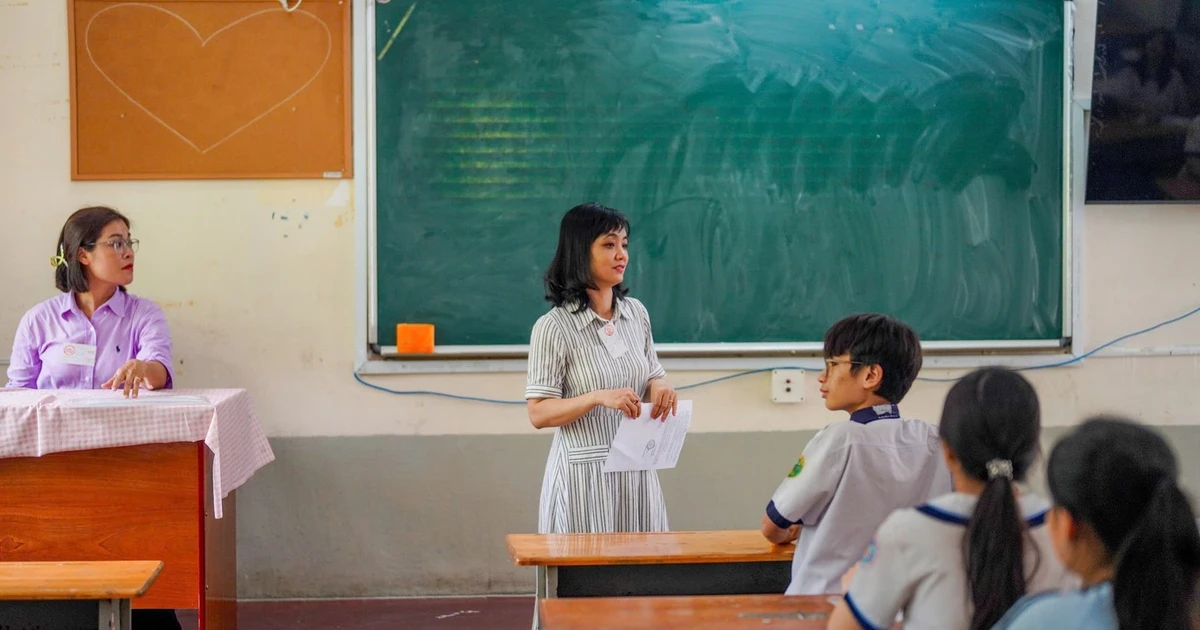 Đề minh họa vào trường chuyên duy nhất tổ chức thi riêng lớp 10 tại TPHCM