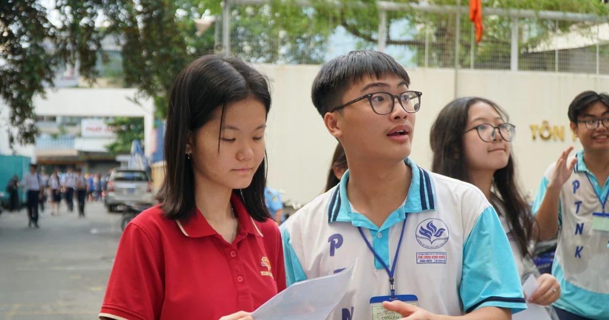Trường chuyên 'hot' của TPHCM thi riêng, tuyển sinh toàn quốc