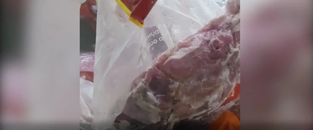 Chỉ đạo khẩn về bữa ăn bán trú sau nghi vấn thịt bẩn tuồn vào trường ở TPHCM