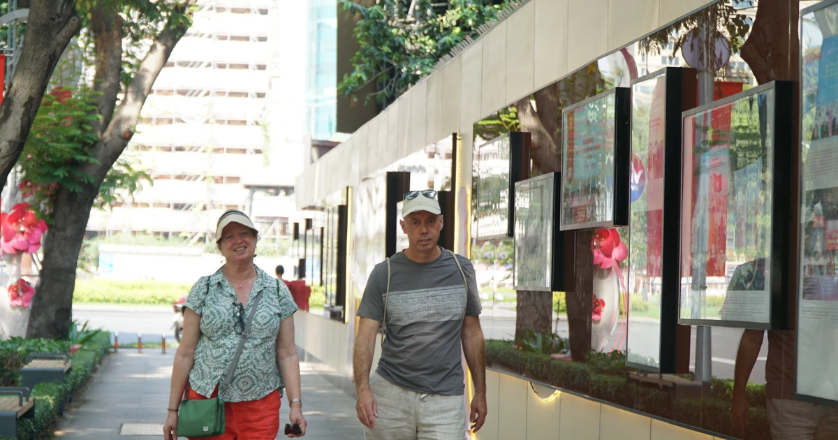 Con đường Nhiếp ảnh 'độc nhất vô nhị' giữa trung tâm TPHCM