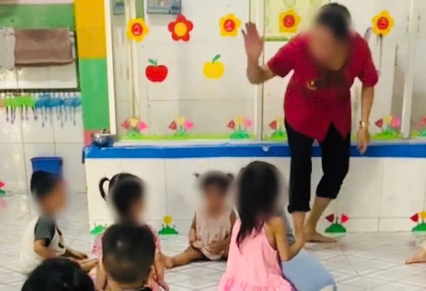 Sở Giáo dục TPHCM lên tiếng vụ bảo mẫu dùng dây thun bắn vào trẻ