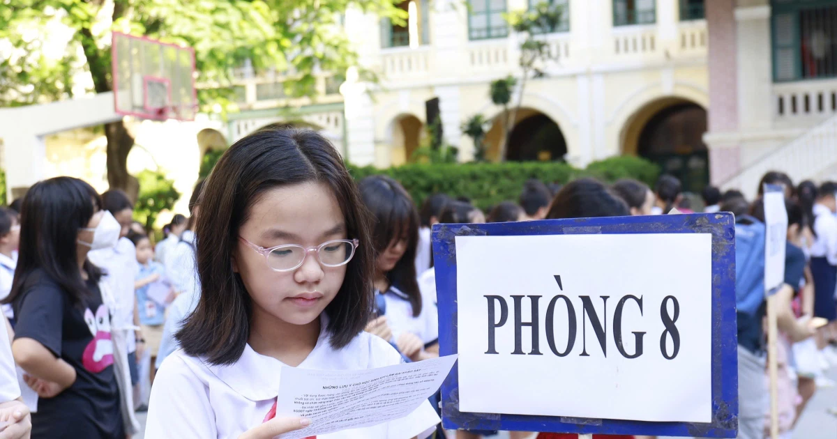 Hơn 8.000 học sinh 'đua' 1.700 suất vào lớp 6 trường hot ở TPHCM