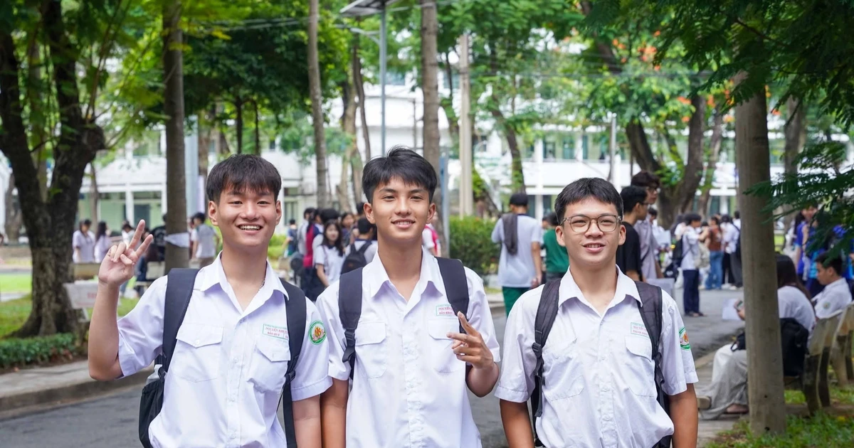 Những thí sinh đầu tiên trúng tuyển ĐH Bách khoa, ĐH Khoa học tự nhiên TPHCM