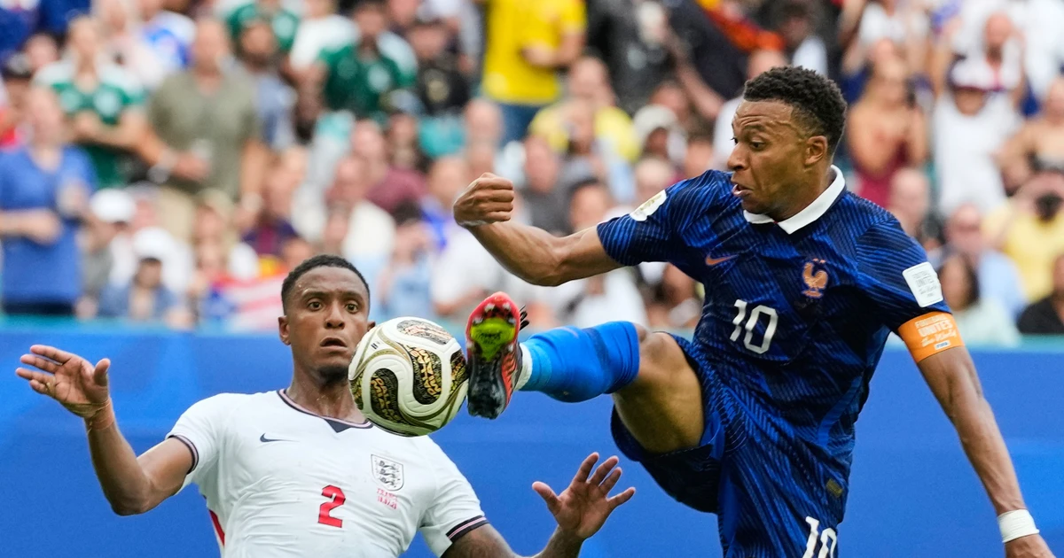 Mbappé vượt Messi, lập kỷ lục ghi bàn mọi thời đại tại World Cup