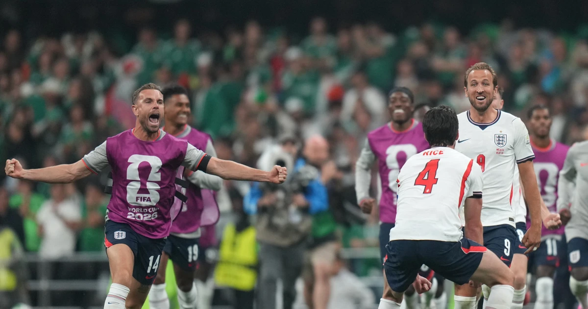 Ngôi sao tuyển Anh phẫu thuật cổ tay, vẫn không rời World Cup