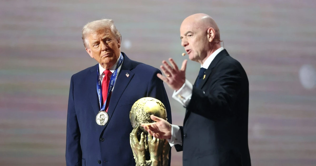 Tổng thống Trump sẽ trao cúp cho đội vô địch World Cup 2026